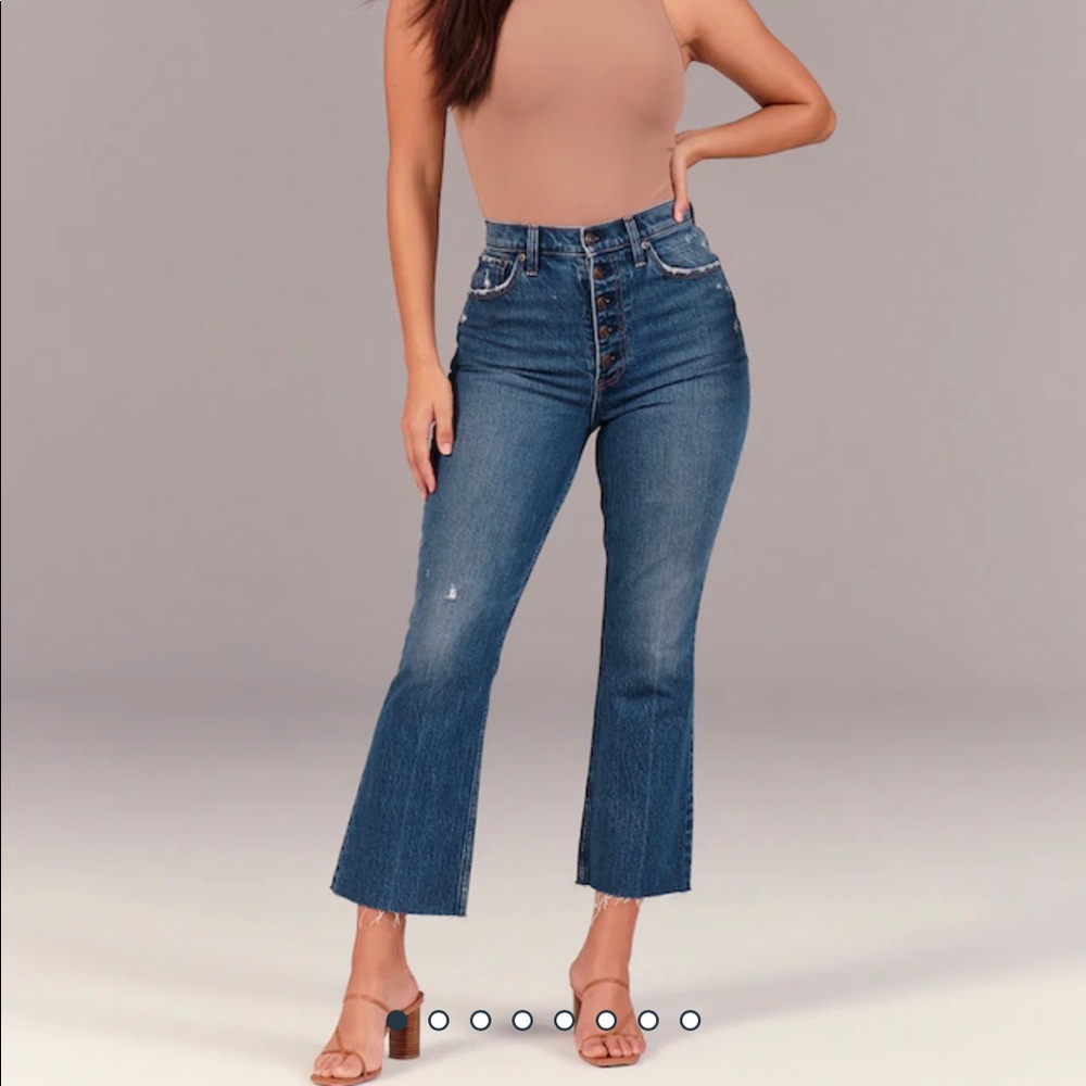 NWOT Curve Love Ultra High Rise Kick Flare Jeans